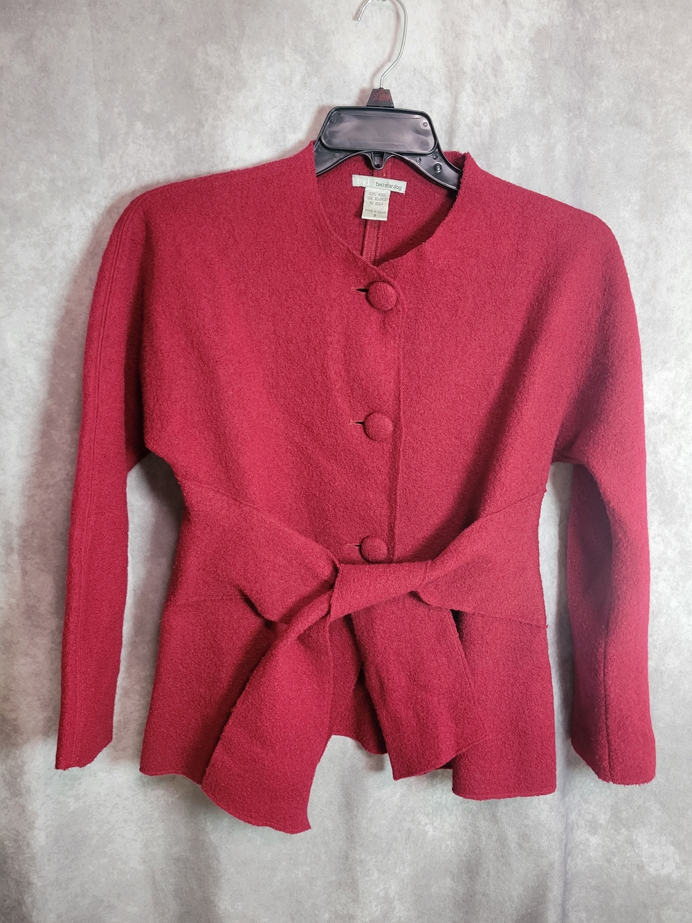 Chic TSD Two Star Dog Sweater In A Rich Berry Red/ Burgundy Shade